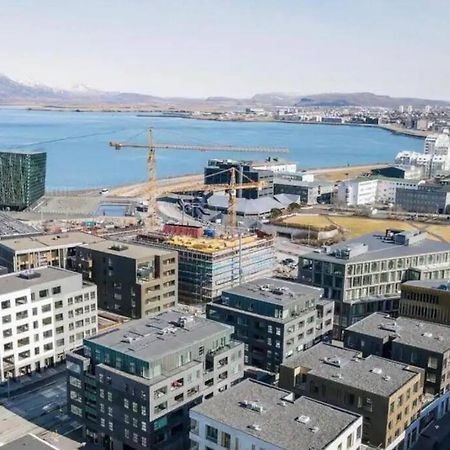 Private Lux 2Br & 2Ba City Center With Free Parking Reykjavík Exterior foto