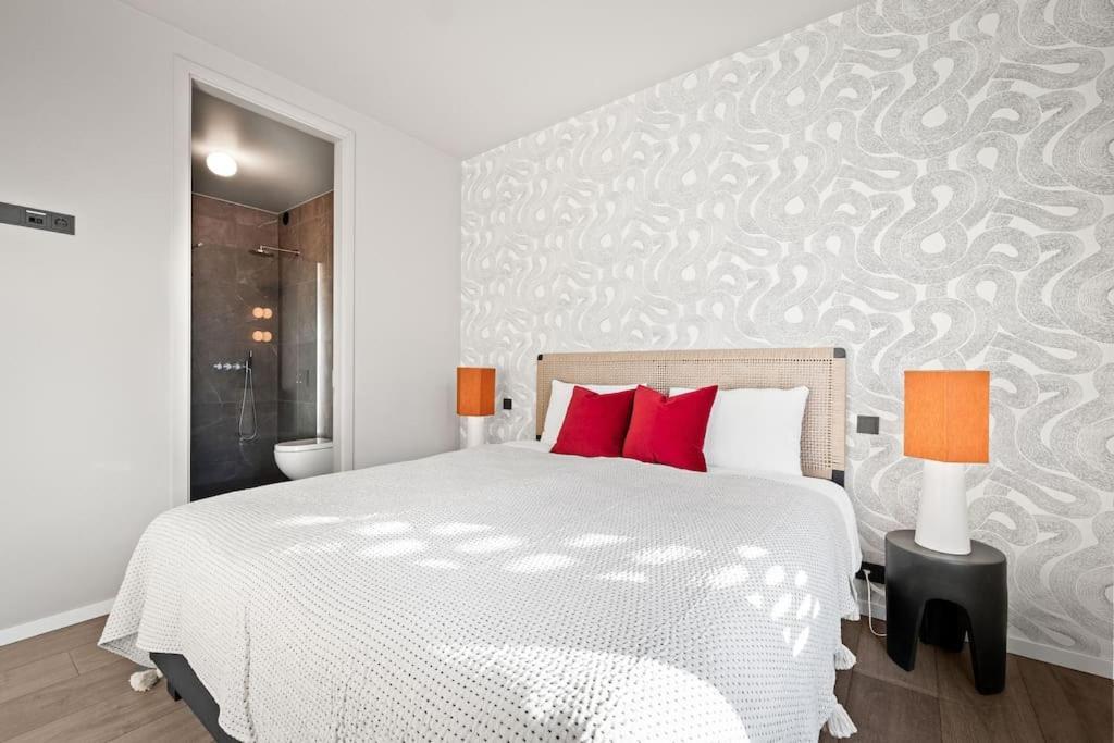 Private Lux 2Br & 2Ba City Center With Free Parking Reykjavík Exterior foto